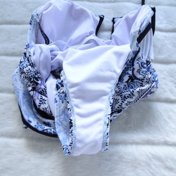 Adore Me Black & Blue One Piece Swimsuit Medium - Picture 9 of 11